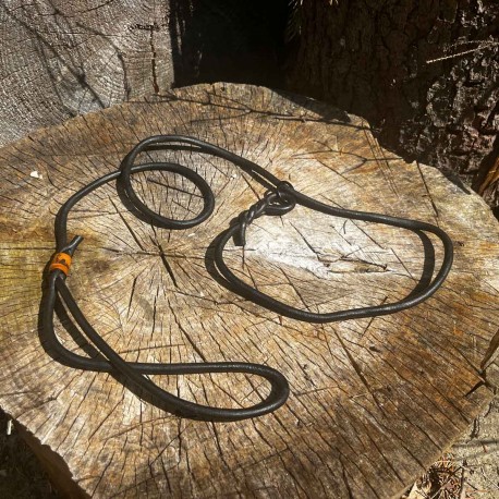 Vodítko z kulaté kůže do ruky se stahovacím obojkem